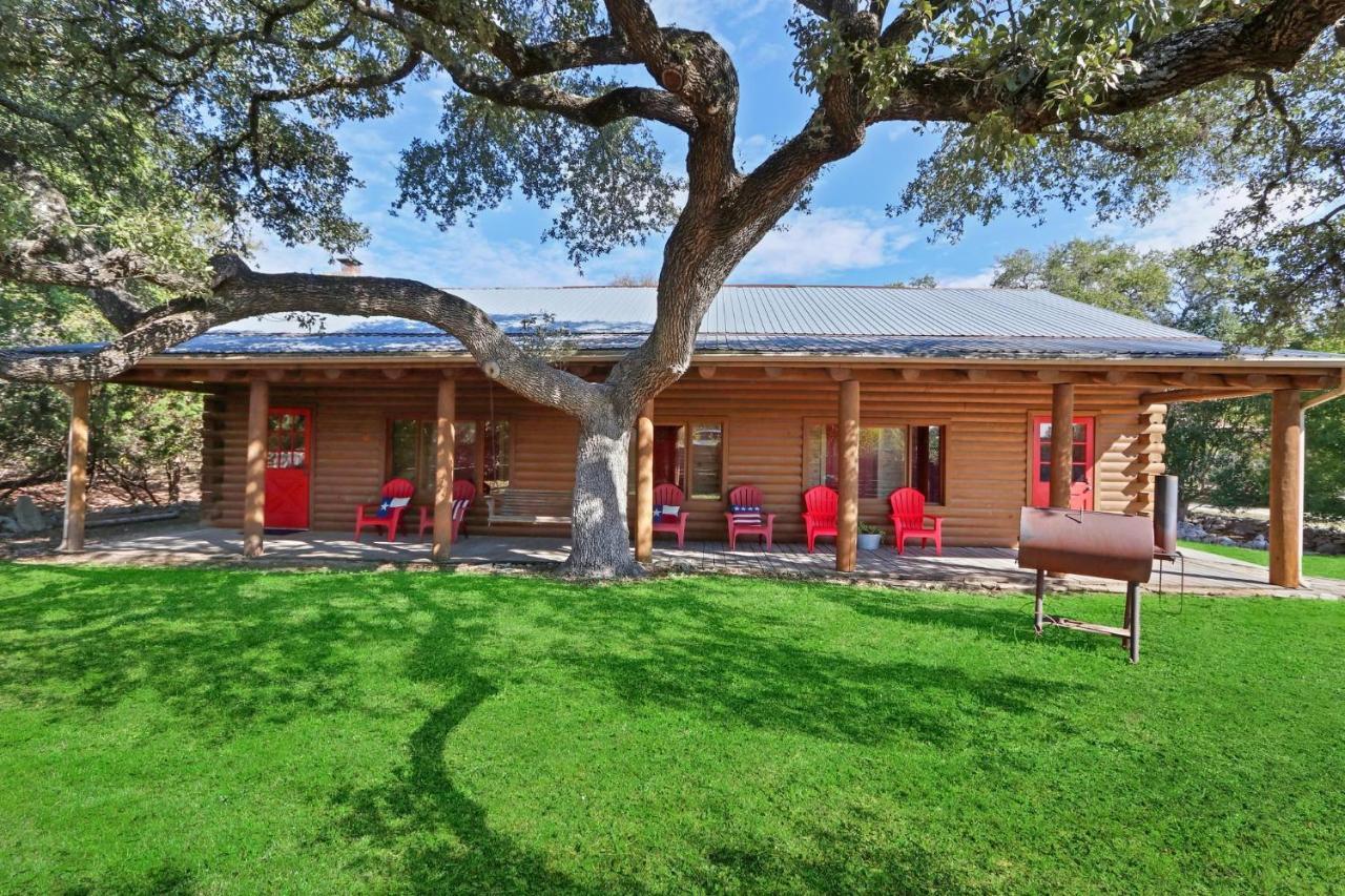 Wimberley Log Cabins Resort And Suites- Unit 4 Exterior photo