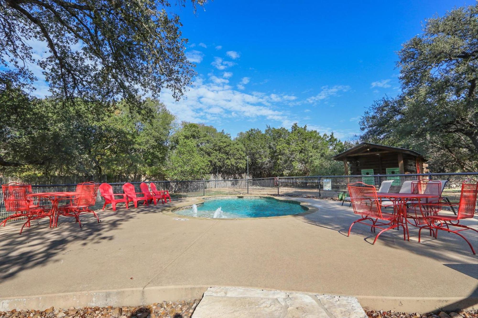 Wimberley Log Cabins Resort And Suites- Unit 4 Exterior photo